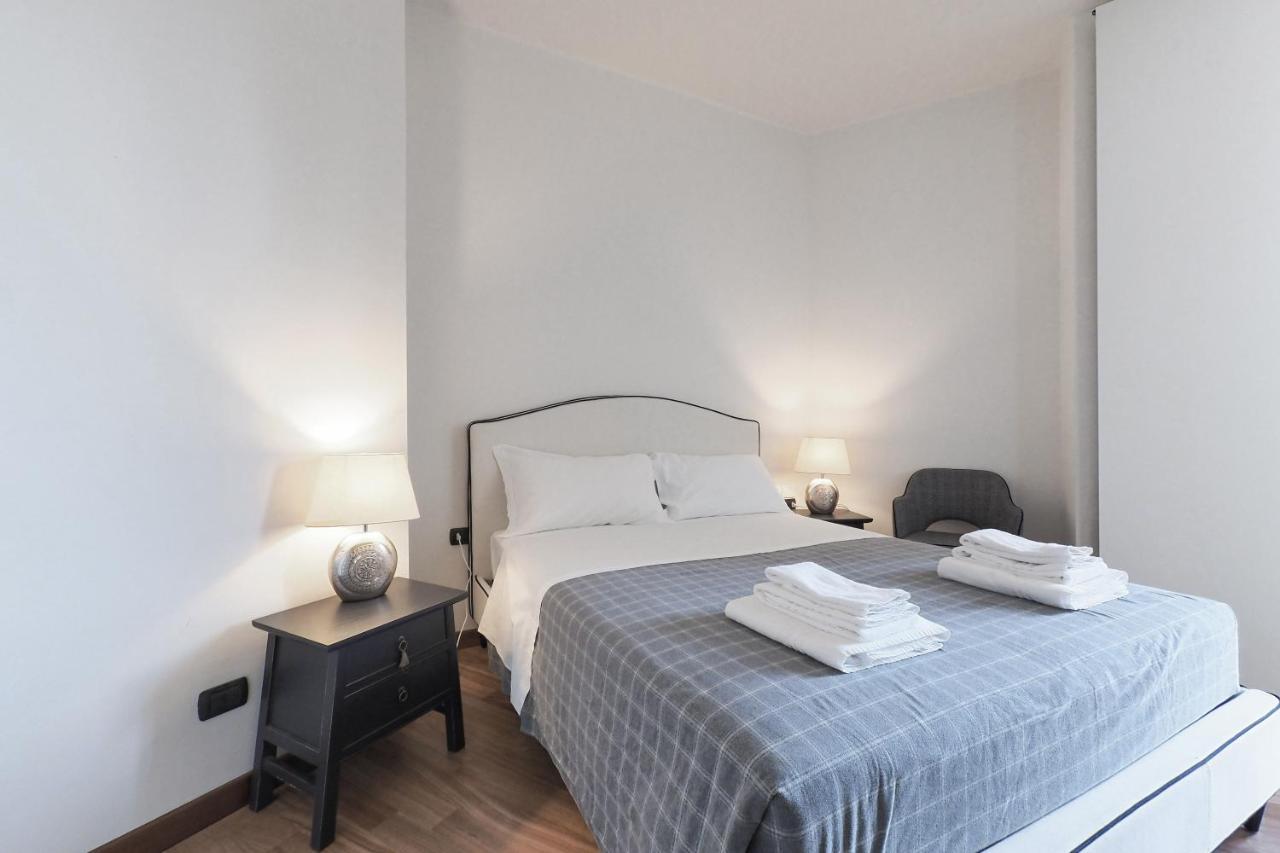 Duomo Luxury Apartment IV ميلان المظهر الخارجي الصورة